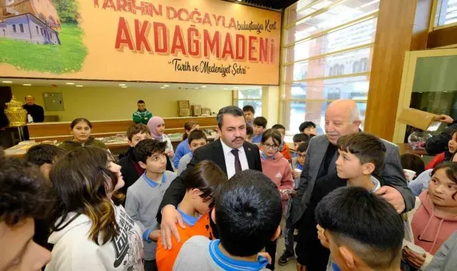 Akdağmadeni kitap günleri etkinliği başladı