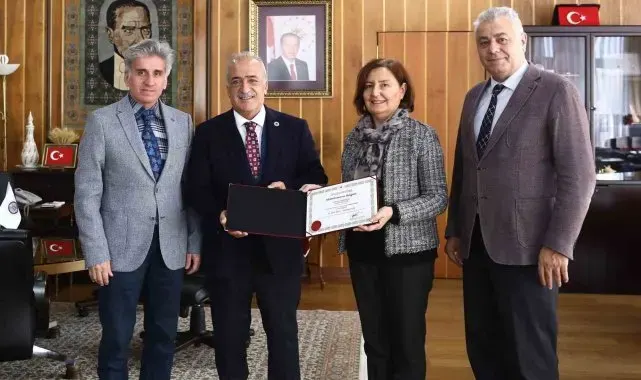 Bir akredite de tarım makineleri ve teknolojileri bölümüne
