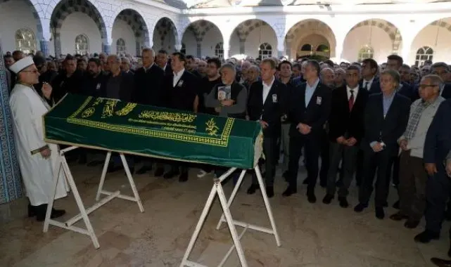 Trafik kazasında ölen pilot Ekin Güneş, son yolculuğuna uğurlandı