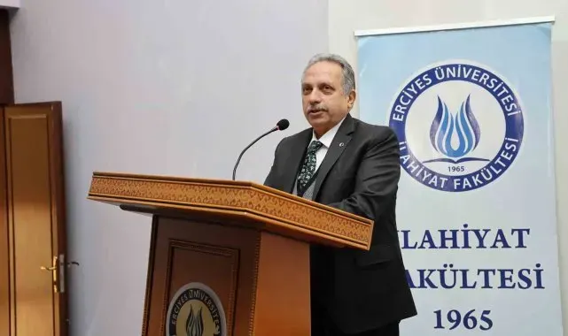 Başkan Yalçın ilahiyat öğrencileri ile buluştu
