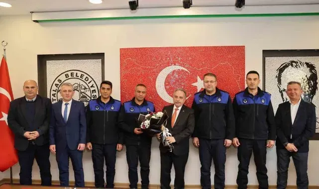 Talas'ta yeni komiserler yıldız taktı