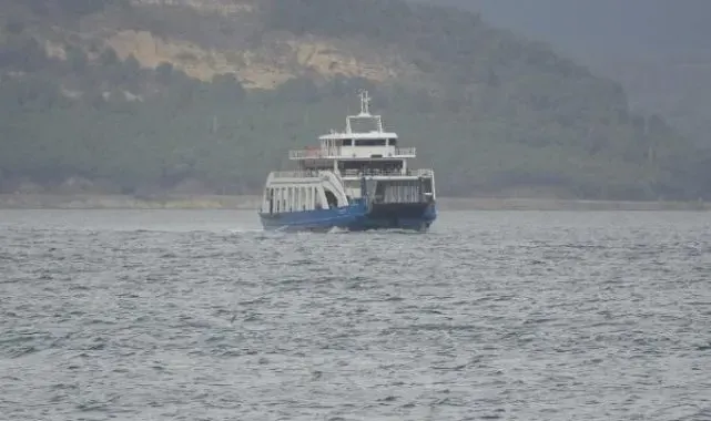 Bozcaada ve Gökçeada'ya yarınki feribot seferleri iptal edildi
