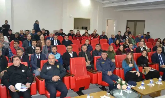 Fethiye'de "Afet" konulu toplantı yapıldı