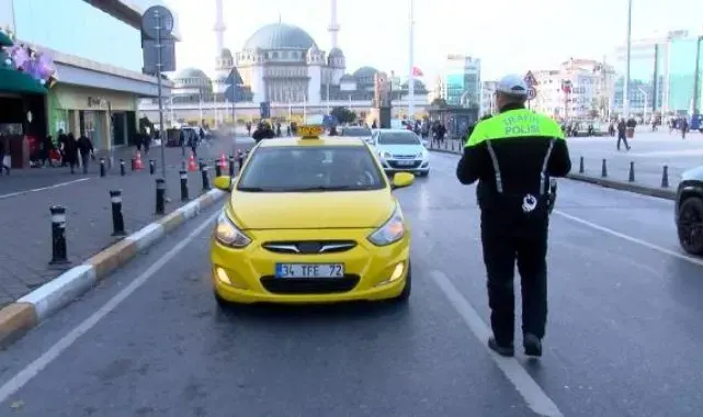 Taksim'de taksilere yönelik denetim