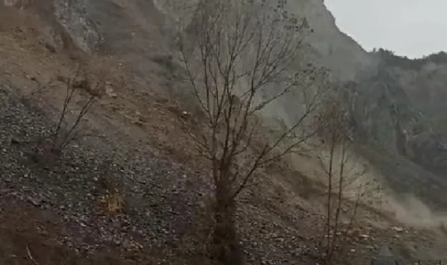Zonguldak'ta hastane yolu çöktü