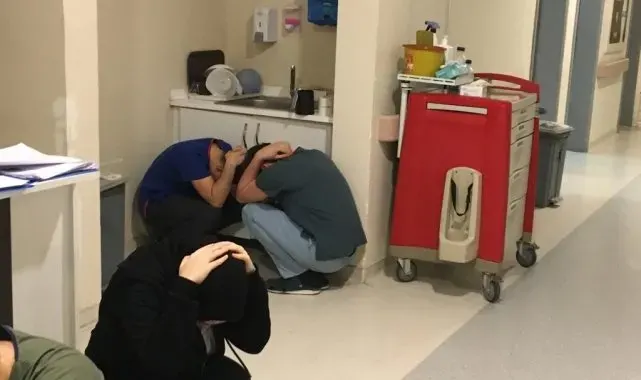 Depremde ilk olarak çök kapan tutun uygulandı