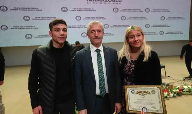 Evlilik Okulu'nda eğitim gören 196 çift daha sertifikasını aldı