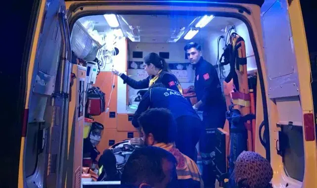 Sakarya'da 3 araç birbirine girdi: 4 yaralı