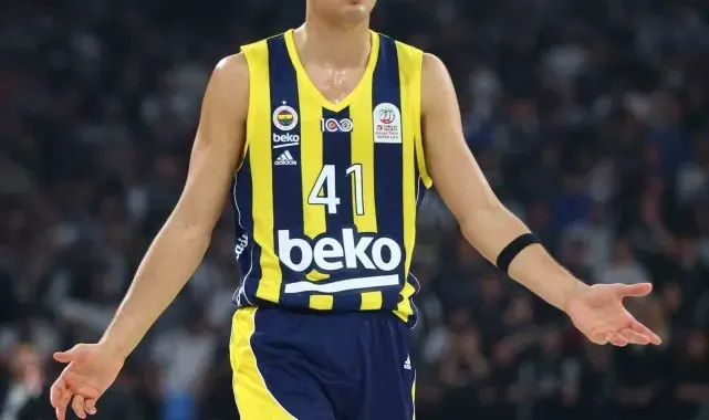 Fenerbahçe: "Yam Madar'da kısmi görme kaybı şikayeti oluşmuştur"