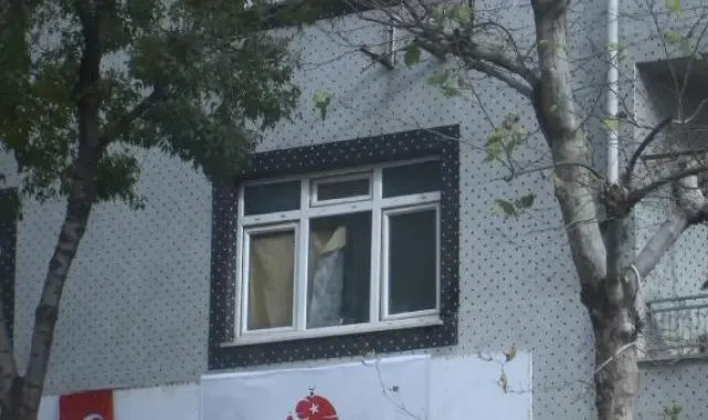 Bahçelievler'de pencereye çıkıp 'gasbediliyorum' diyerek yardım istedi