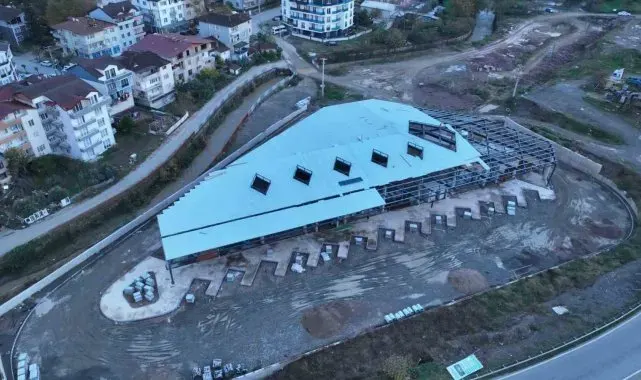 Gölcük Yeni Şehirlerarası Otobüs Terminali inşaatı hızla devam ediyor