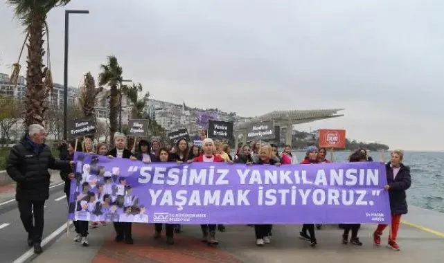 Büyükçekmece'de kadınlar 'Şiddetle Mücadele Yürüyüşü' gerçekleştirdi