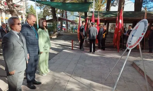 Şuhut'ta 24 Kasım Öğretmenler Günü kutlandı