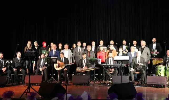 Öğretmenler Günü THM Konseri: 'Ninni' Gazzeli annelere ithaf edildi