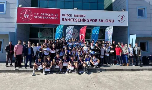 Şampiyon olmak için kıyasıya yarıştılar