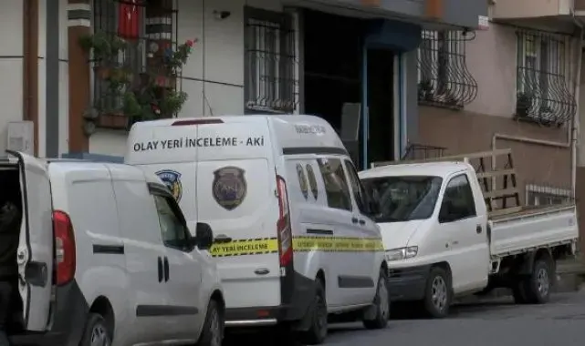 Sultangazi'de evini bastığı kadın ile kızını öldürüp intihar etti- 1