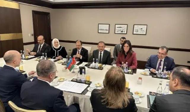 Bakan Özhaseki, Azerbaycanlı mevkidaşı Babayev ile görüştü