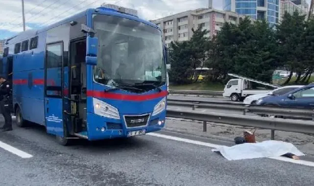 Bahçelievler'de cezaevi aracının çarptığı kadın öldü-1