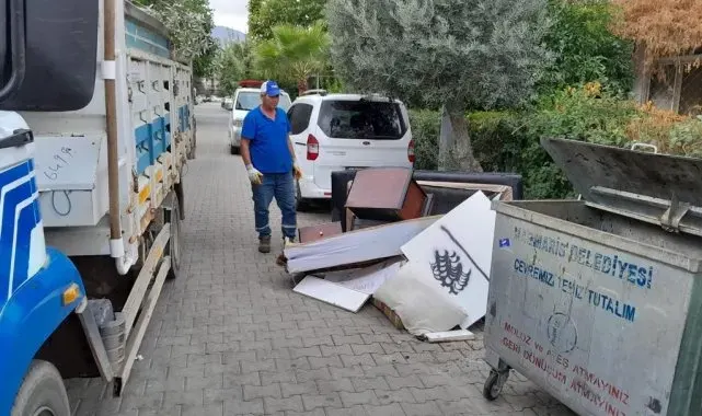 Marmaris Belediyesi'nden moloz uyarısı