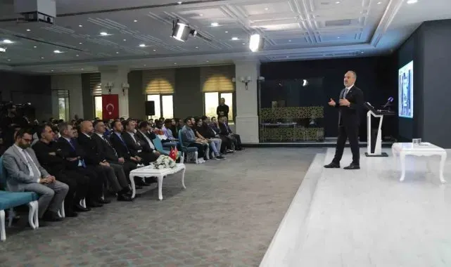 Başkan Aktaş, BTÜ'lü öğrencilerle tecrübelerini paylaştı