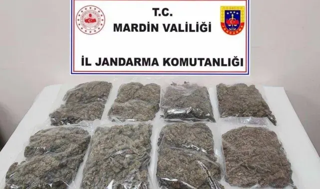 Mardin'de durdurulan araçta uyuşturucu madde ele geçirildi