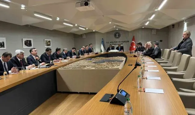 Türkiye ile Özbekistan arasında "Kültür Alanında Niyet Protokolü ve Eylem Planı" imzalandı
