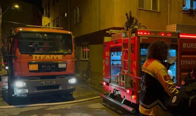 Bursa'da ev yangınında yatalak hasta ağır yaralandı