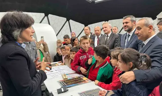 Karabük'te bilim şenliği başladı