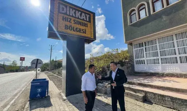 Turhal Belediyesi'nden trafik güvenliği için LED ekranlı önlem