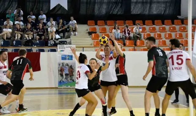 Kemer'de korfbol heyecanı