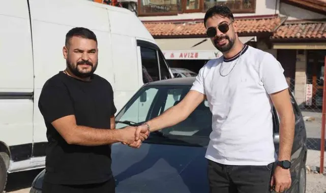 Gülümseten takas: Araba ve telefon hayallerine kavuştular