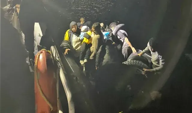Ayvalık açıklarında 39 düzensiz göçmen yakalandı