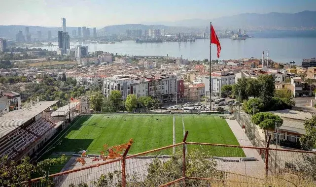 Bayraklı'da Şehit Ümit Boz Spor Tesisi yenileniyor