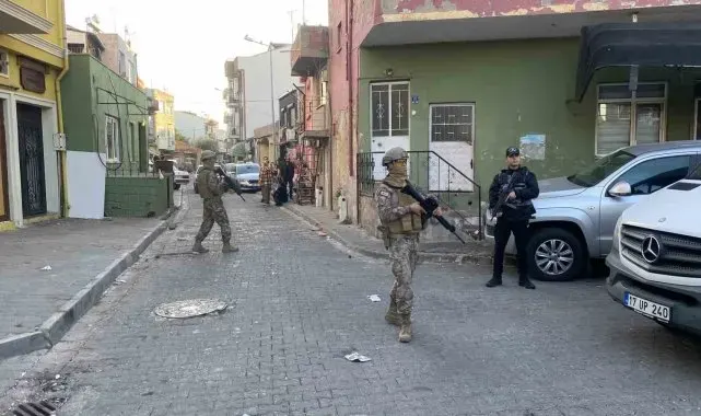Çanakkale'de uyuşturucu satıcılarına şafak operasyonu