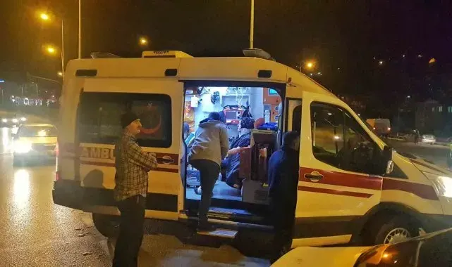 Karabük'te iki otomobil çarpıştı: 2 yaralı