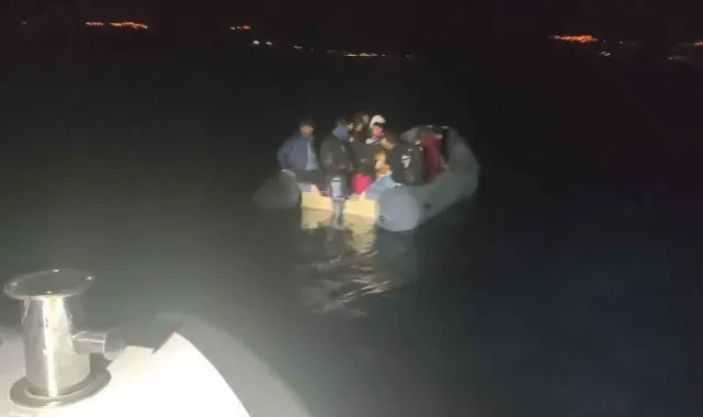 Ayvacık açıklarında 30 kaçak göçmen yakalandı