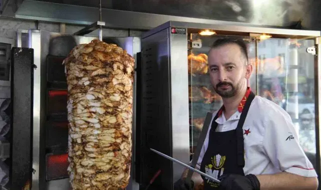 Konya'nın tavuklara fısıldayan adamı
