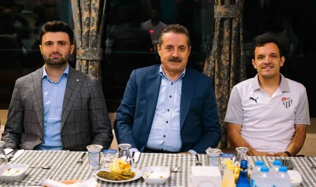 Bursaspor moral yemeğinde bir araya geldi