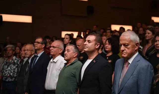 Başkan Akın'dan Şehir Tiyatrosu müjdesi
