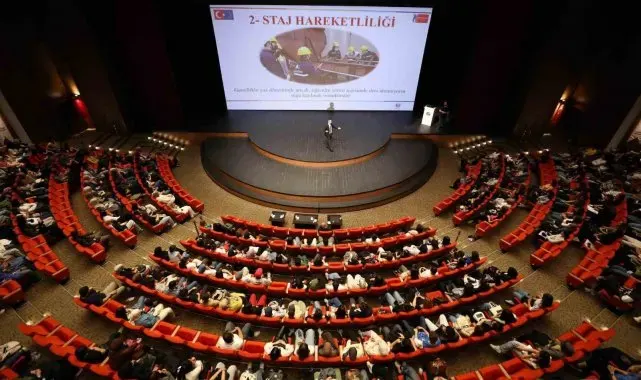 GAÜN'de yeni dönem için öğrencilere kapsamlı tanıtım ve bilgilendirme