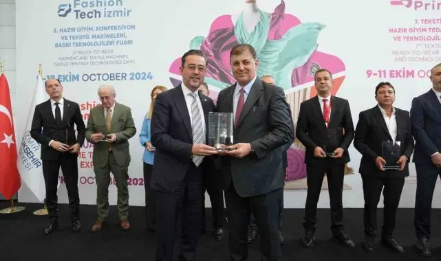 Başkan Kasapoğlu, Denizlili tekstilcileri fuarda yalnız bırakmadı