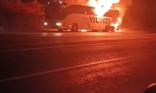 Bingöl'de yolcu otobüsü seyir halindeyken alev topuna döndü