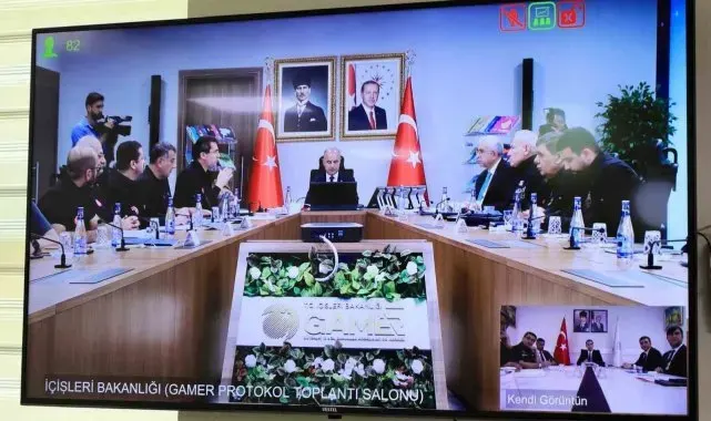 Vali Karakaya 'Uluslararası Afet Risklerinin Azaltılması Günü' toplantısına katıldı