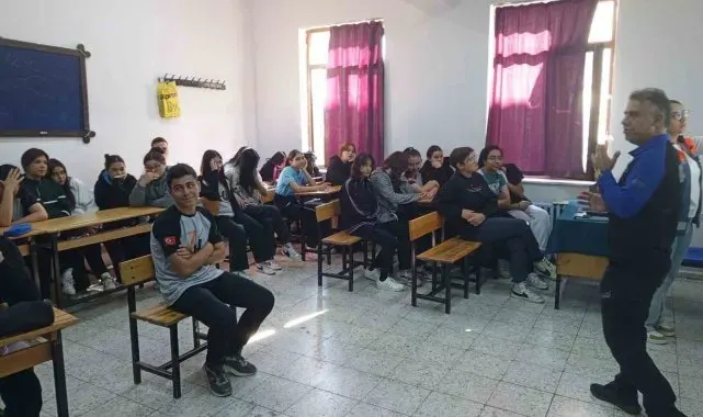 Muğla'da okul afet farkındalık eğitimi