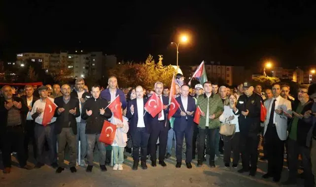 Oltu'da Filistin'e destek yürüyüşü düzenlendi