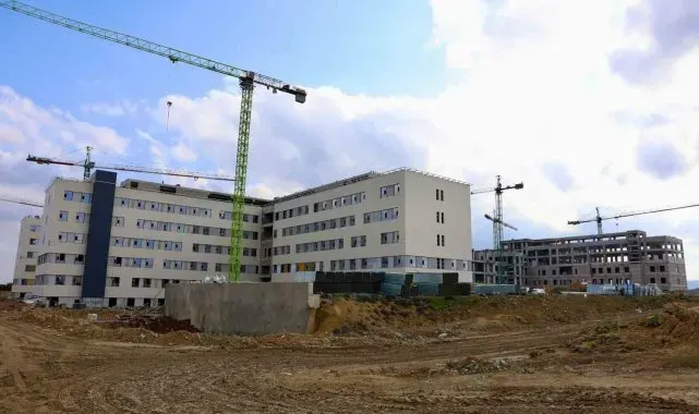 Şehir Hastanesi'ne kesintisiz içme suyu sağlayacak altyapı yatırımı tamamlandı