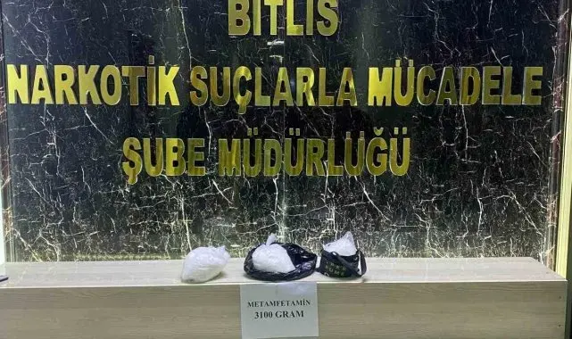 Bitlis'te 3 kilo metamfetamin ele geçirildi