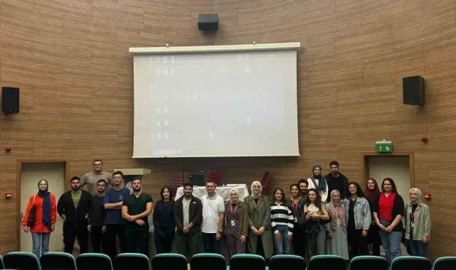Sağlıkçılara uyum eğitimi verildi