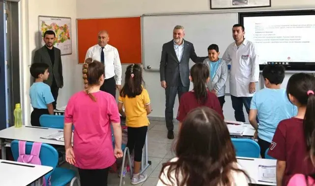 "Çocuklarımızın Ellerini Asla Bırakmayacağız"