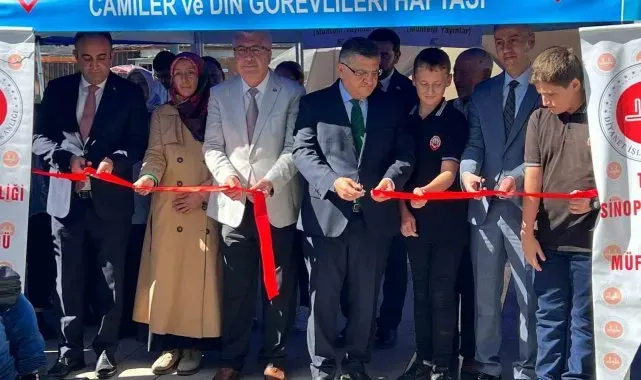 Mevlid-i Nebi Haftası ve Camiler Haftası Kitap Fuarı başladı